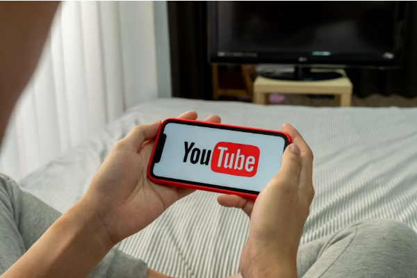 உடல் எடையை குறைக்க யூடியூப் பார்த்து மருந்து சாப்பிட மாணவி உயிரிழப்பு | Madurai Girl Dies After Eating Vengaram Youtube