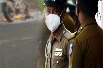 காலியில் தீக்கிரையான மோட்டார் சைக்கிள் ; தீவிர விசாரணையில் பொலிஸார்