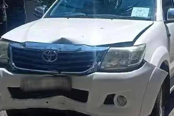 අධ්‍යාපන නියෝජ්‍ය ඇමතිගේ කැබ් රථය හැප්පෙයි