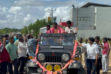 வீட்டு சின்னத்தில் வெற்றிபெற்ற ரவிகரனுக்கு அமோக வரவேற்பு!