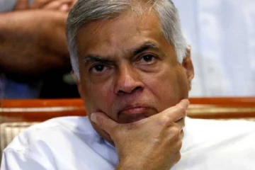 அரசாங்கம் கடும் பொருளாதார நெருக்கடியை எதிர்நோக்கும்! - ரணில் விக்ரமசிங்க