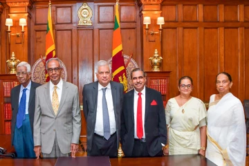 இலங்கையில் முதல் முறையாக ஐவருக்கு வழங்கப்பட்ட சிரேஷ்ட அறிவுறுத்தல் சட்டத்தரணி அந்தஸ்த்து