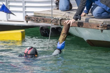 சுவிஸ் ஏரியின் கீழ் தொல்பொருள் ஆய்வாளர்கள் கண்டுபிடித்துள்ள ஆச்சரியம்