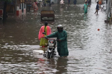 என்னது மறுபடியும்  முதல்லேருந்தா -  நாளை உருவாகிறது புதிய காற்றழுத்த தாழ்வுப்பகுதி