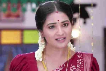 பாண்டியன் ஸ்டோர்ஸ் சீரியலில் தங்கமயில் கதாபாத்திரத்தில் நடித்ததால் வருத்தப்பட்டேன், ஆனால்?- நடிகை ஓபன் டாக்