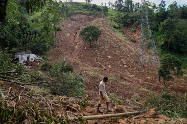 අධිකරණයට යන්න කියන්නකෝ.. බොරු පුවත් කියපු අයටත් එන්න වෙයි - නලින්දගෙන් මාධ්‍ය ආයතනවලට අනතුරු ඇඟවීමක් | Media Warned Over False Misleading Reports