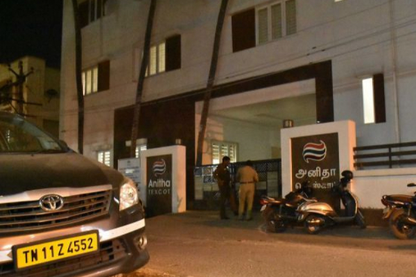 கமல்ஹாசன் நண்பர் வீட்டில் ரூ. 8 கோடி சிக்கியது: அதிர்ச்சியில் கட்சியினர் | Kamal Friend House Crore Trapped Parties Shock