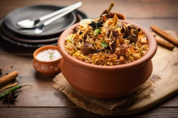 பிரியாணியில் சேர்க்கப்படும் இந்த பொருளில் இத்தனை நன்மைகளா?