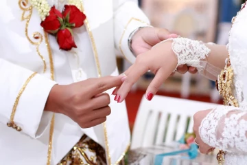 வெளிநாட்டவர்களை திருமணம் இலங்கையர்களுக்கு நாளை முதல் புதிய நடைமுறை