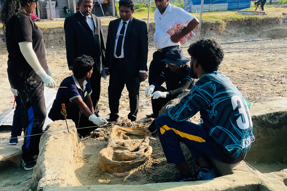 செம்மணியில் குழந்தை மற்றும் சிறுவர் ஒருவரின் என்பு கூடுகள் மீட்பு | Bones Of A Child And A Boy Recovered Semmani Today செம்மணியில் குழந்தை மற்றும் சிறுவர் ஒருவரின் என்பு கூடுகள் மீட்பு | Bones Of A Child And A Boy Recovered Semmani Today