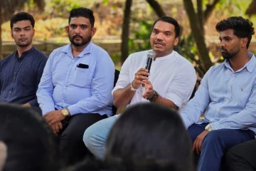 தவறுகளிலிருந்து பாடம் கற்றுக்கொண்டு மொட்டுக்கட்சி முன்னேறும்! நாமல் சுட்டிக்காட்டு