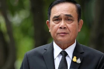 தாய்லாந்து பிரதமர் பதவி விலகக்கோரி வலுக்கும் போராட்டம்