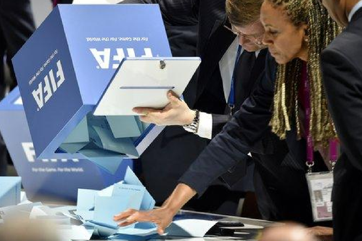 FIFA தலைவருக்கான தேர்தலில் ஆபிரிக்க நாடுகளின் நிலைப்பாடு | Fifa Election African Votes Uncertain Infantino FIFA தலைவருக்கான தேர்தலில் ஆபிரிக்க நாடுகளின் நிலைப்பாடு | Fifa Election African Votes Uncertain Infantino
