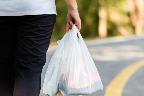 நாளை முதல் நடைமுறைக்கு வரும் பொலித்தீன் பைகளுக்கான கட்டணம் | Fee For Polythene Bags நாளை முதல் நடைமுறைக்கு வரும் பொலித்தீன் பைகளுக்கான கட்டணம் | Fee For Polythene Bags