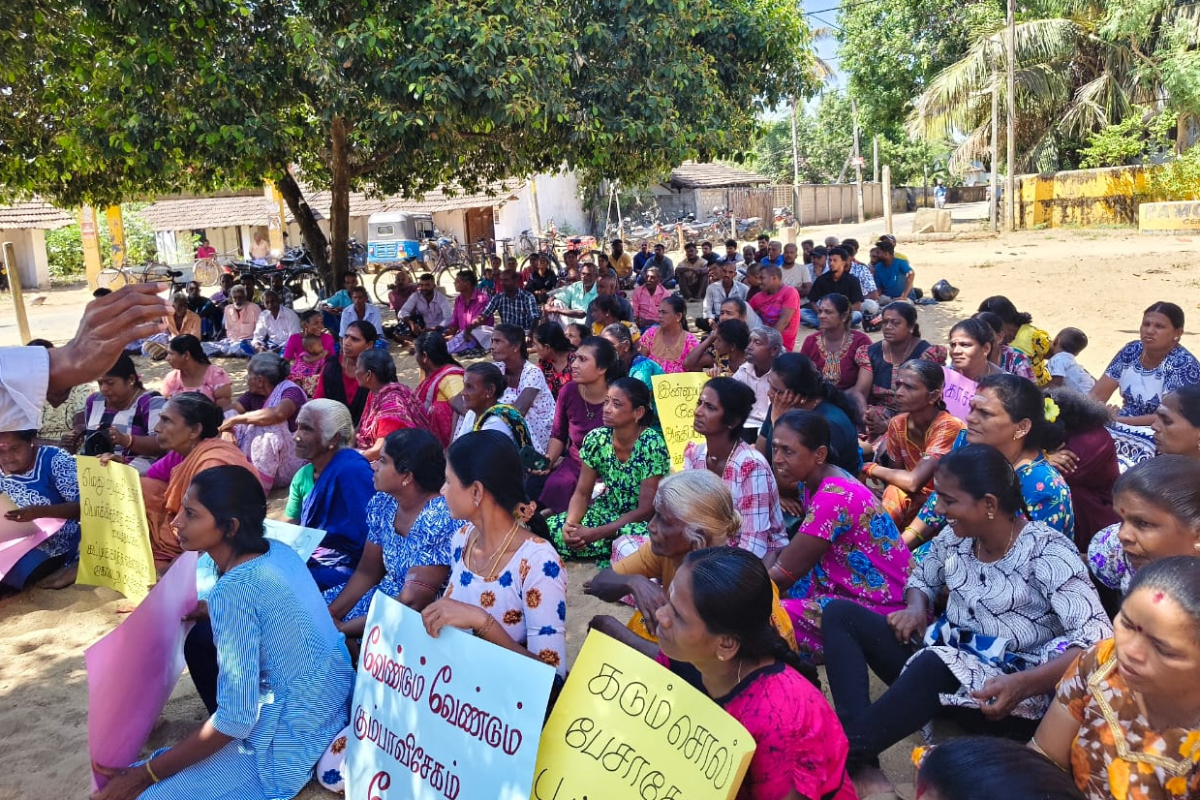 மட்டு சித்தாண்டி முருகன் ஆலயத்திற்கு கும்பாபிஷேகம் கோரி வெடித்த ஆர்ப்பாட்டம் | Protest Kumbabhishekam At Sitthandi Murugan Kovil