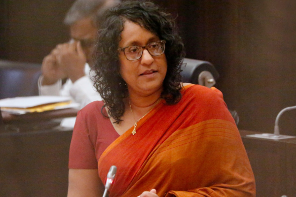 ஹரிணியை பதவியில் இருந்து நீக்குவது தொடர்பில் தமது நிலைப்பாட்டை வெளியிட்ட அநுர தரப்பு | Sri Lanka New Prime Minister