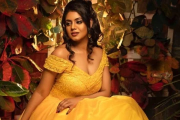 நடிகை இனியாவின் லேட்டஸ்ட் போட்டோ ஷுட் புகைப்படங்கள்