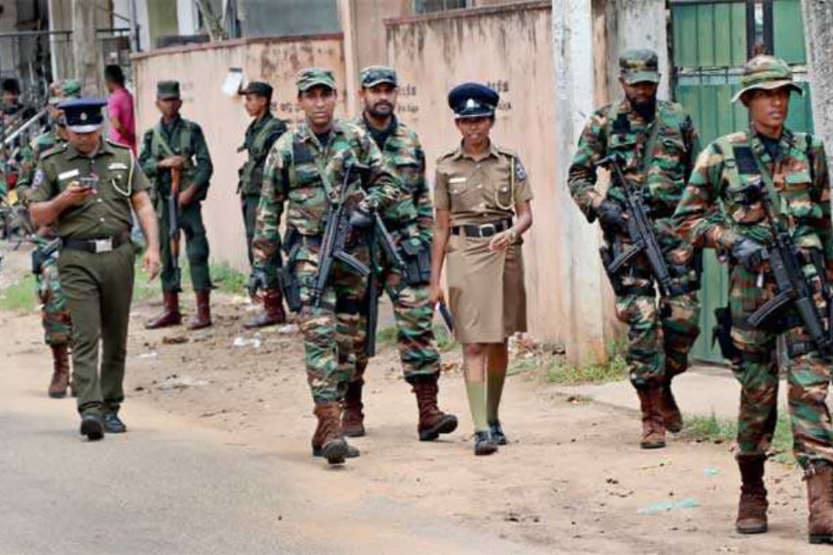 நாடளாவிய ரீதியில் திடீர் சுற்றிவளைப்பு - ஆயிரத்திற்கும் மேற்பட்டோர் கைது | Huge Search Operation In Sri Lanka