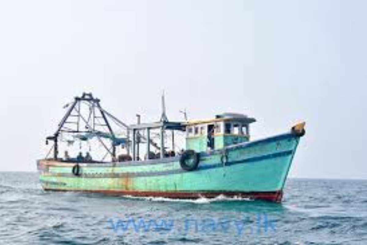 தென்பகுதி கடற்பரப்பில் மற்றுமொரு போதைப்பொருள் கப்பல் பிடிபட்டது | Fishing Vessel Suspected Drug Smuggler Arrest