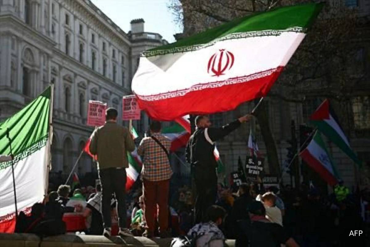 ஈரான் மீது மீண்டும் குண்டு வீச்சு... அடுத்த வாரத்தில் முடிவெடுக்க இருப்பதாக ட்ரம்ப் பேச்சு | Trump Wont Extend Ceasefire