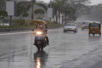 தமிழகத்தில் 3 நாட்களுக்கு மழைக்கு வாய்ப்பு - வானிலை ஆய்வு மையம் எச்சரிக்கை..!