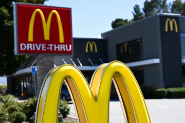 McDonald’s நிறுவனத்தில் பணிபுரியும் குழந்தைகள்; விடுக்கப்பட்ட அபராதம்