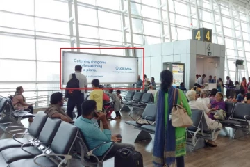 சென்னை விமான நிலையத்தில் இலங்கைப் பெண் அதிரடிக் கைது