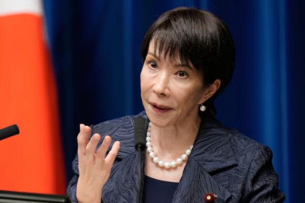 ஜப்பான் அரசியலில் சர்ச்சை ; கழிவறை வசதி கோரி ஜப்பான் நாடாளுமன்ற உறுப்பினர்கள் போராட்டம் | Japan Protests Demanding Toilet Facilities