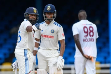 மீண்டும் கலக்கிய ஜெய்ஸ்வால்..கேப்டன் இன்னிங்ஸ் ஆடிய ரோகித் சர்மா