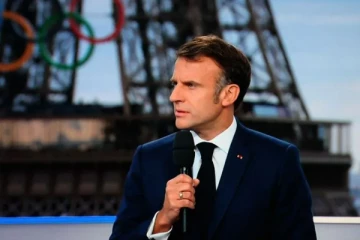 ஒலிம்பிக் போட்டிகளுக்கு முன் பிரதமரை தேர்வு செய்ய கோரிக்கை: பிரான்ஸ் ஜனாதிபதி மறுப்பு