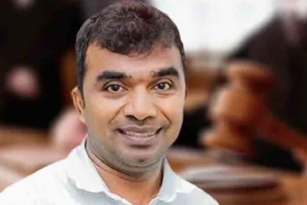 தமிழ் தொழிலதிபரை மிரட்டி பணம் பறிப்பு : சம்பத் மனம்பேரிக்கு எதிராக பிடியாணை பிறப்பிப்பு | Warrant Issued For Sampath Manamperi