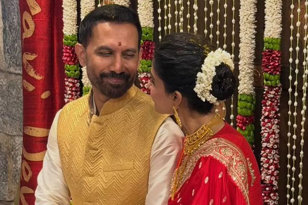 50 வயது நபரை 2வது திருமணம் செய்த நடிகை சமந்தா - யார் இந்த ராஜ் நிடிமொரு? | Samantha Marries Raj Nidimoru 50 வயது நபரை 2வது திருமணம் செய்த நடிகை சமந்தா - யார் இந்த ராஜ் நிடிமொரு? | Samantha Marries Raj Nidimoru