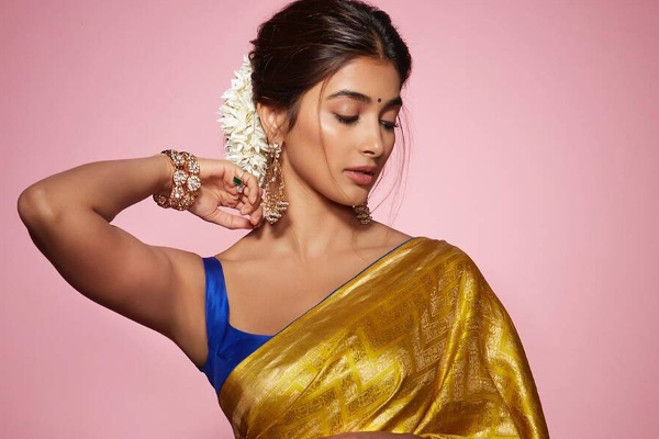 தொடர்ந்து 6 படங்கள் தோல்வி.. கதை தேர்வு குறித்து பேசிய நடிகை பூஜா ஹெக்டே | Pooja Hegde About Her Story Selection தொடர்ந்து 6 படங்கள் தோல்வி.. கதை தேர்வு குறித்து பேசிய நடிகை பூஜா ஹெக்டே | Pooja Hegde About Her Story Selection