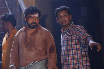 50 கோடி ஆஃபர் பெற்ற லோகேஷ் கனகராஜ் கைதி படத்திற்கு வாங்கிய சம்பளம் எவ்வளவு தெரியுமா, இதோ