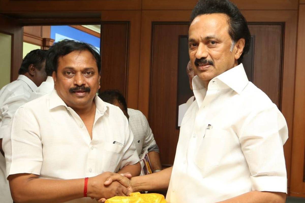 விஜய்யை எதிர்த்து திமுக சார்பில் போட்டியிடும் ஆர்.டி.சேகர் - யார் இவர்? | Who Is Rd Shekar Perambur Dmk Candidate Vs Vijay