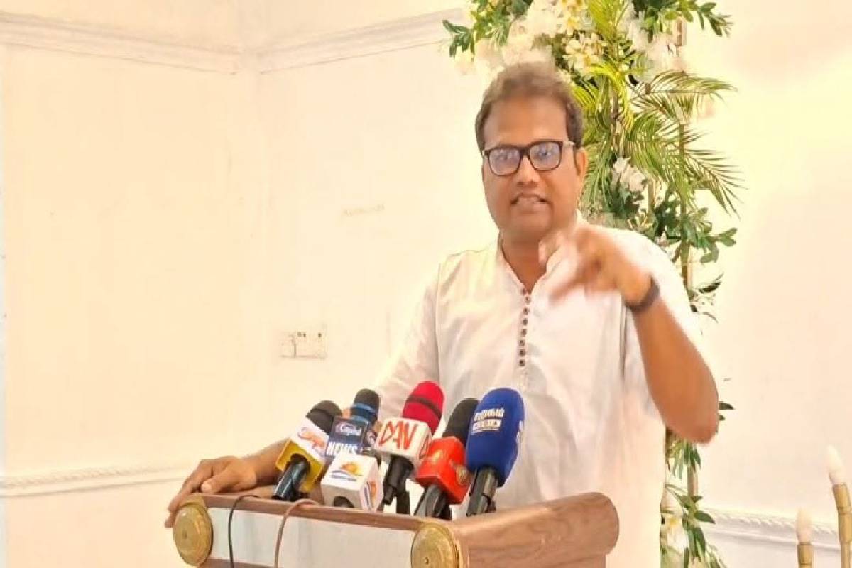 நீதியின் ஓலம் போராட்டத்திற்கு அனுமதி : வலி கிழக்கு தவிசாளரிடம் காவல்துறை விளக்கம் கோரல் | Justice S Voice Protest Issue நீதியின் ஓலம் போராட்டத்திற்கு அனுமதி : வலி கிழக்கு தவிசாளரிடம் காவல்துறை விளக்கம் கோரல் | Justice S Voice Protest Issue