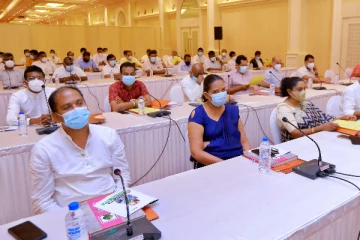 ஜனாதிபதி - பிரதமர் தலைமையில் நடைபெற்ற ஆளுங்கட்சி கூட்டத்தில் நடந்தது என்ன? (Photos)