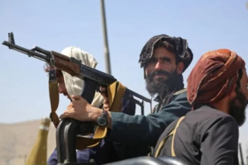 ஆப்கான் கூட்டத்தில் மலையாளிகள்..  சசிதரூர் வீடியோவால் பரபரப்பு!