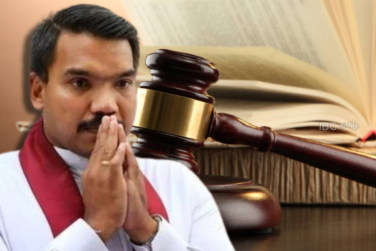 நாமல் ராஜபக்சவுக்கு நீதிமன்றம் பிறப்பித்த உத்தரவு | Case Against Namal Rajapaksa Deferred Till October நாமல் ராஜபக்சவுக்கு நீதிமன்றம் பிறப்பித்த உத்தரவு | Case Against Namal Rajapaksa Deferred Till October