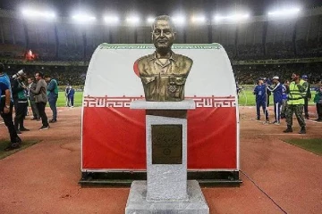 மைதானத்தில் வைக்கப்பட்டிருந்த சிலை... கோபத்தில் கால்பந்து ஆட்டத்தை ரத்து செய்த சவுதி அரேபியா