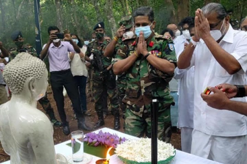 பயணத்தடைக்கு மத்தியில் சத்தமின்றி பறிபோகும் தமிழர் நிலங்கள்!