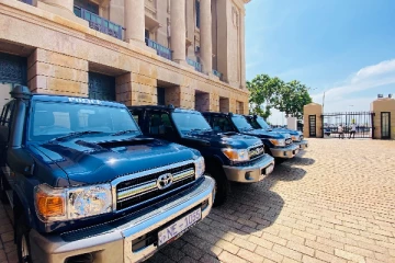 ஜனாதிபதி செயலகத்தில் வாடகைக்கு வழங்கப்பட்ட வாகனம்! சர்ச்சையில் சிக்கிய அதிகாரி