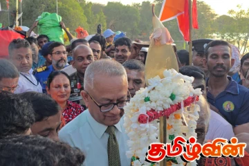 கதிர்காமத்துக்கான பாதையாத்திரை - காட்டுவழி பாதை திறந்து வைப்பு