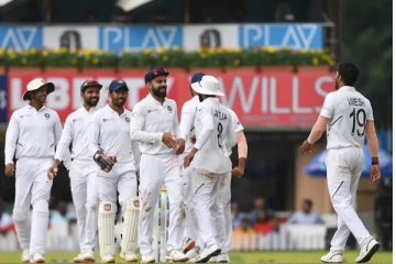 ஒழுங்கா விளையாடலேன்னா அணியில் இடமில்லை! கடும் அழுத்தத்தை சந்தித்துள்ள 2 இந்திய வீரர்கள்