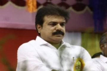 தேமுதிக தனித்துப் போட்டியா ? பரபரப்பை ஏற்படுத்திய சுதிஷ் பதிவு