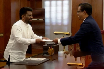 ஜனாதிபதி செயலாளராக நந்திக குமநாயக்க நியமனம்