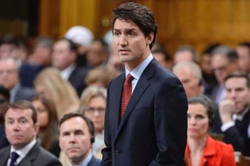 பிரமருக்கு  கொரோனா; அச்சத்தில் உடனிருந்தவர்கள்!