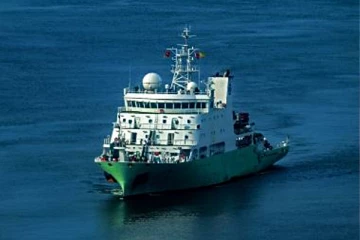 இலங்கை கடற்பரப்பிற்குள் மற்றுமொரு கப்பலிற்கு அனுமதி!