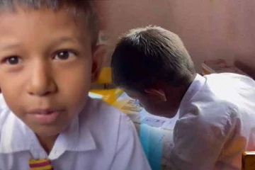 15ஆவது வயதில் முழு பார்வையையும் இழக்கும் அபாயம்! சிறுவனொருவனுக்கு ஏற்பட்டுள்ள மோசமான நிலை