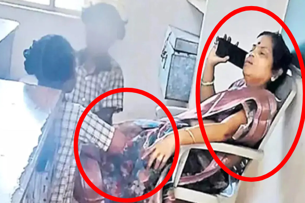 வகுப்பறையில் மாணவிகளை கொண்டு தன் கால்களை மசாஜ் செய்த ஆசிரியை! | Teacher Massages Her Feet With Students Andhra வகுப்பறையில் மாணவிகளை கொண்டு தன் கால்களை மசாஜ் செய்த ஆசிரியை! | Teacher Massages Her Feet With Students Andhra